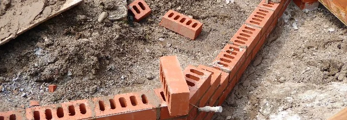 Ziegelsteine für ein Fundament